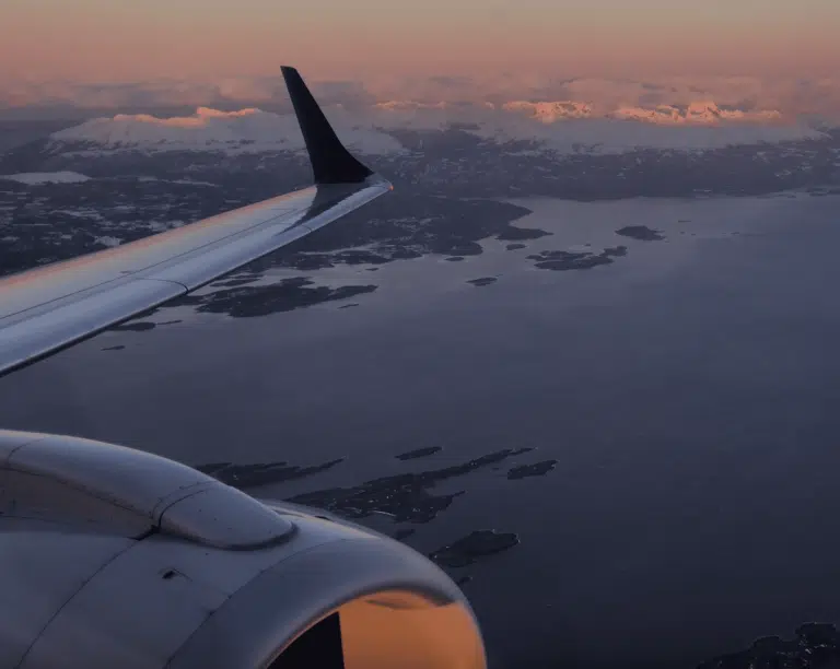 Austral Embraer 190 Takeoff Ushuaia to Buenos Aires: Stunning MULTICAM Views from the End of the World