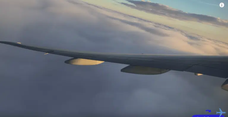 Thai Airways 777-300 Stockholm to Bangkok: Takeoff Video