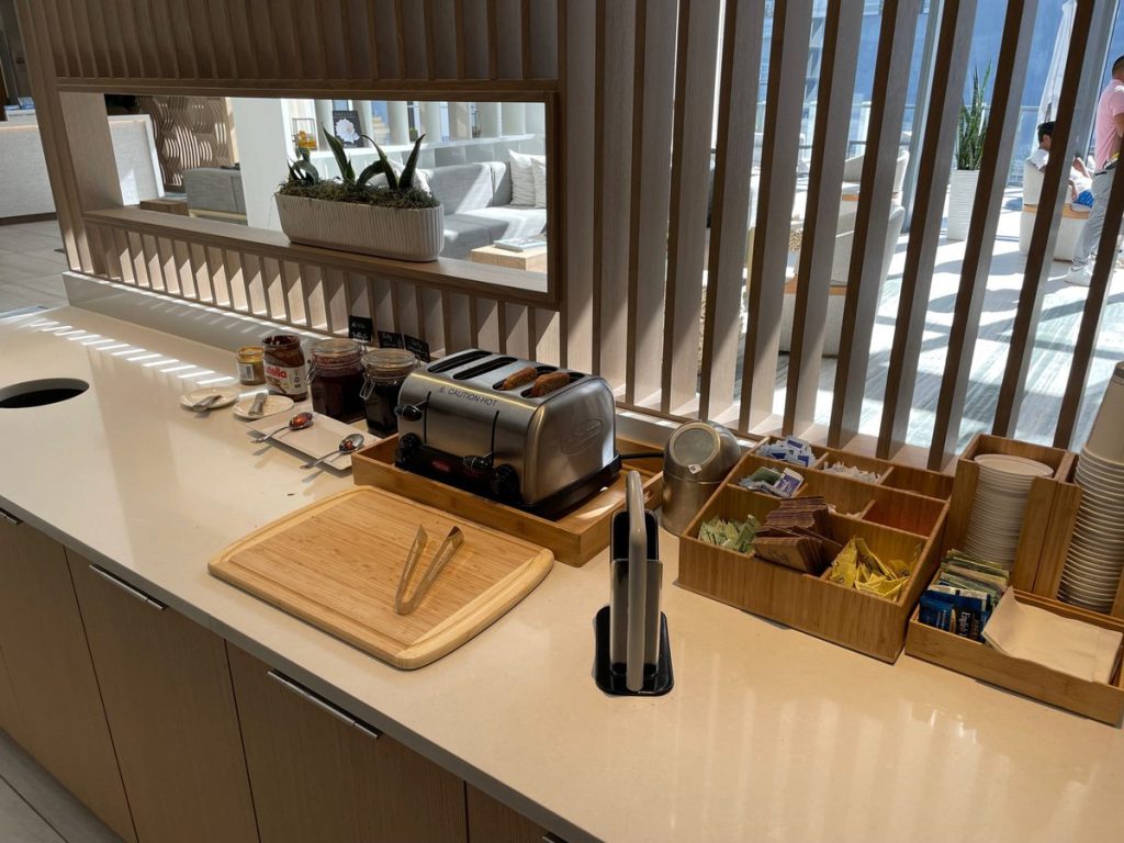 Element Miami Brickell Review 2023 - 1 Bedroom Suite Room (breakfast)