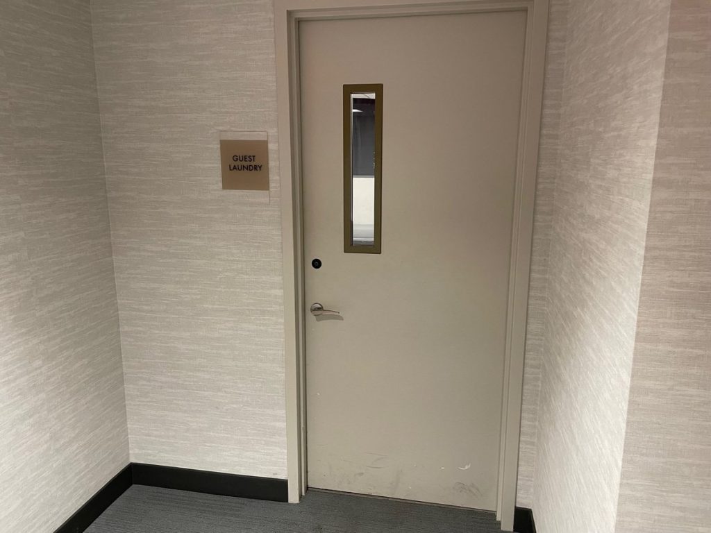 Element Miami Brickell Review 2023 - 1 Bedroom Suite Room (laundry)