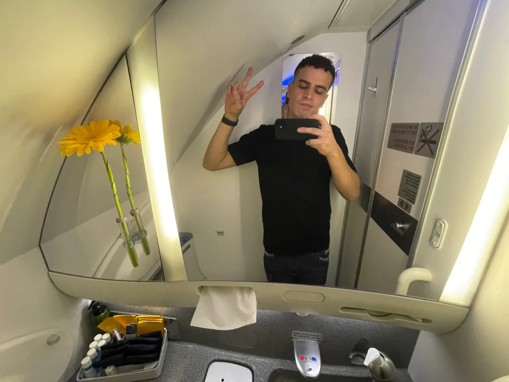 Lufthansa Buenos Aires To Frankfurt Business Class Review (2023) LH511