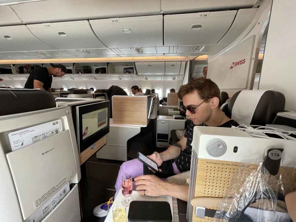 Swiss 777-300ER Business Class Seat (2023) - Cabin