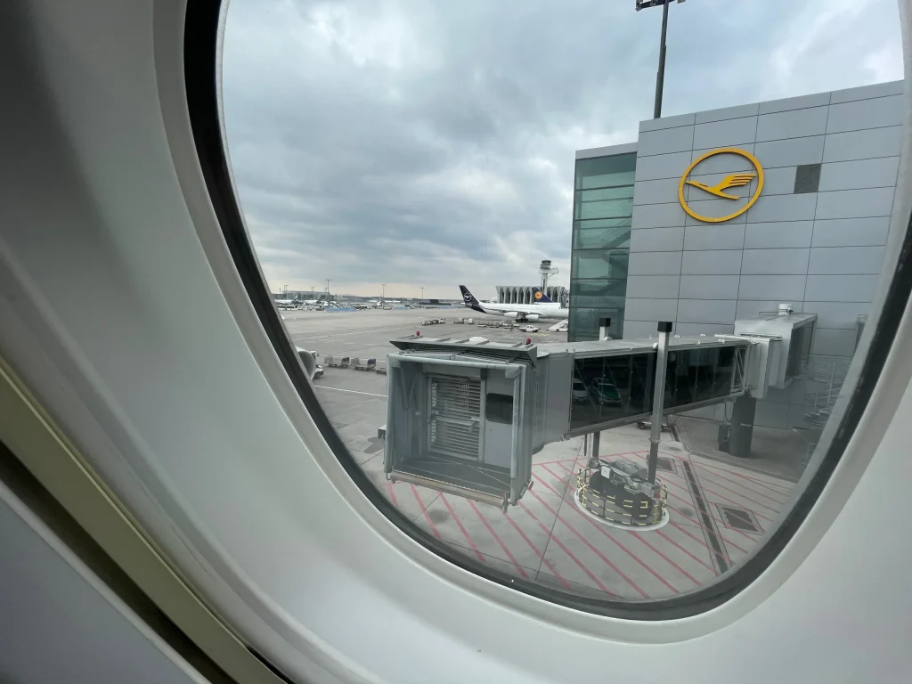 Lufthansa Buenos Aires To Frankfurt Business Class Review (2023) LH511