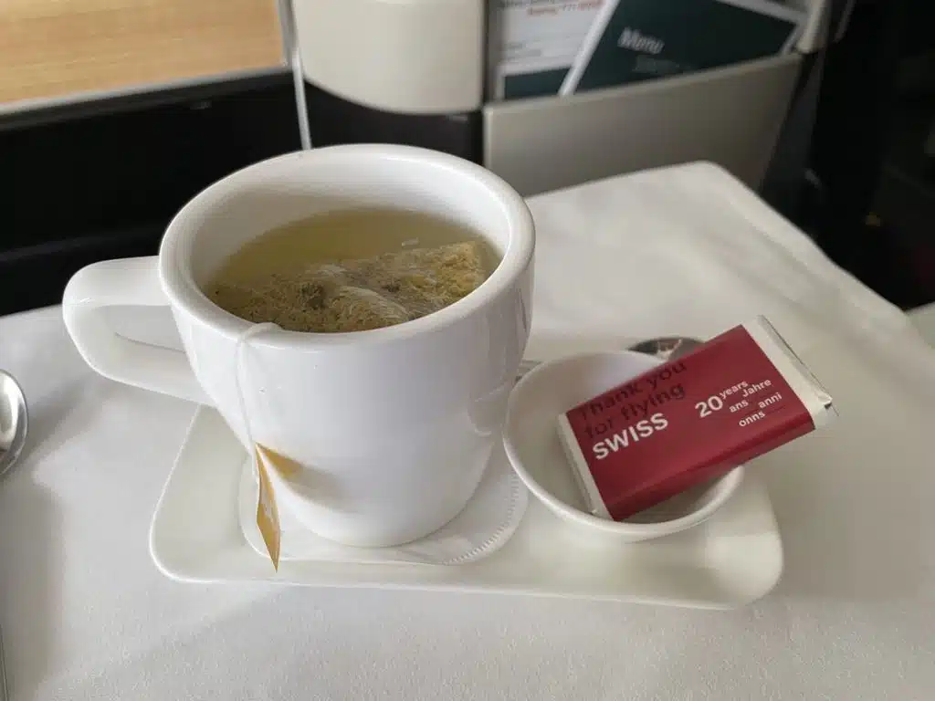 Swiss Business Class in 2023: Meal Service