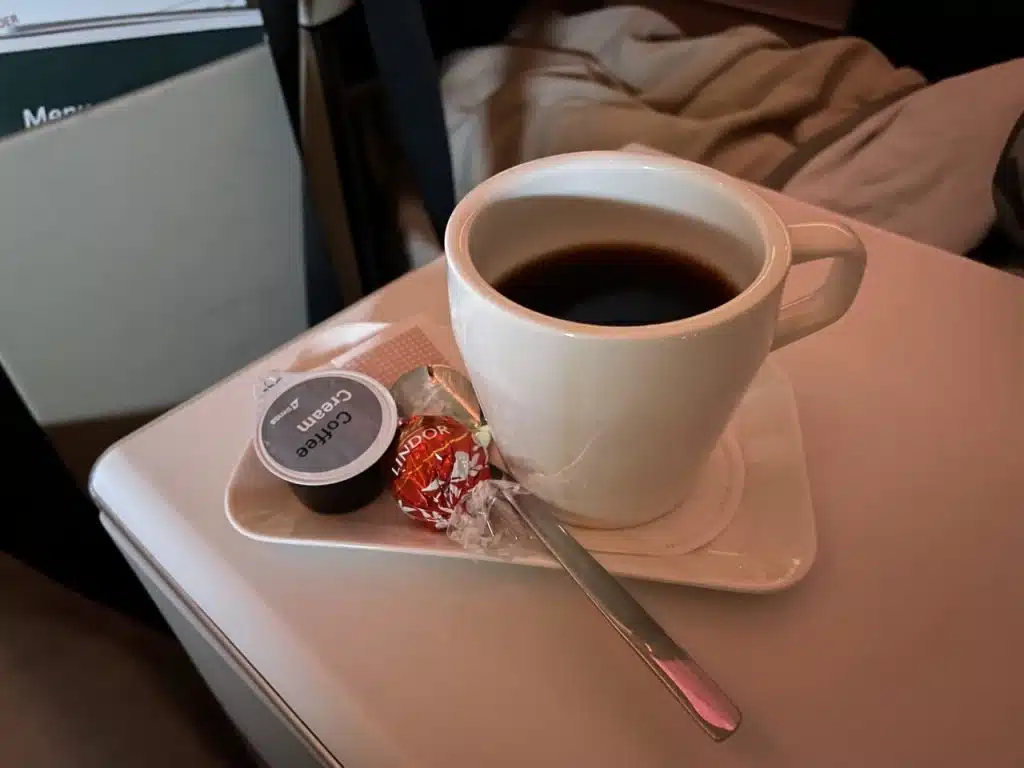 Swiss Business Class in 2023: Pre-arrival meal