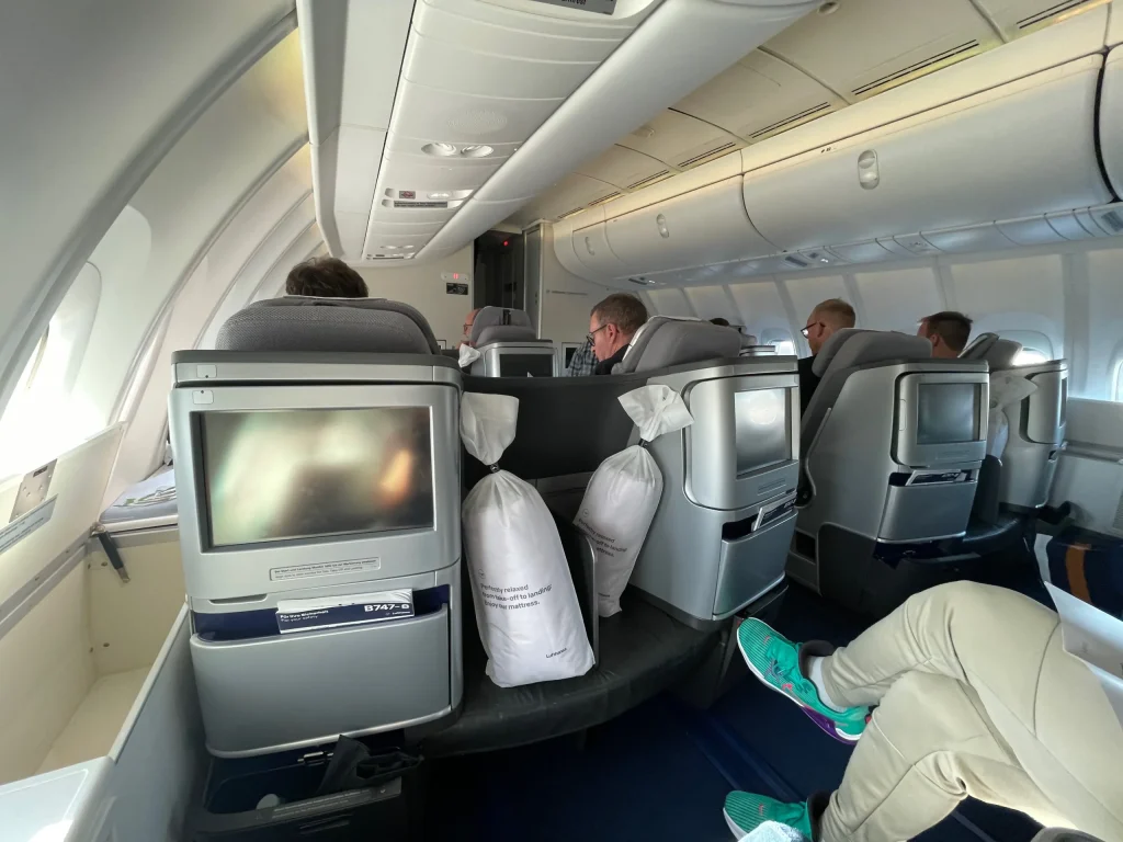 Lufthansa Buenos Aires To Frankfurt Business Class Review (2023) LH511
