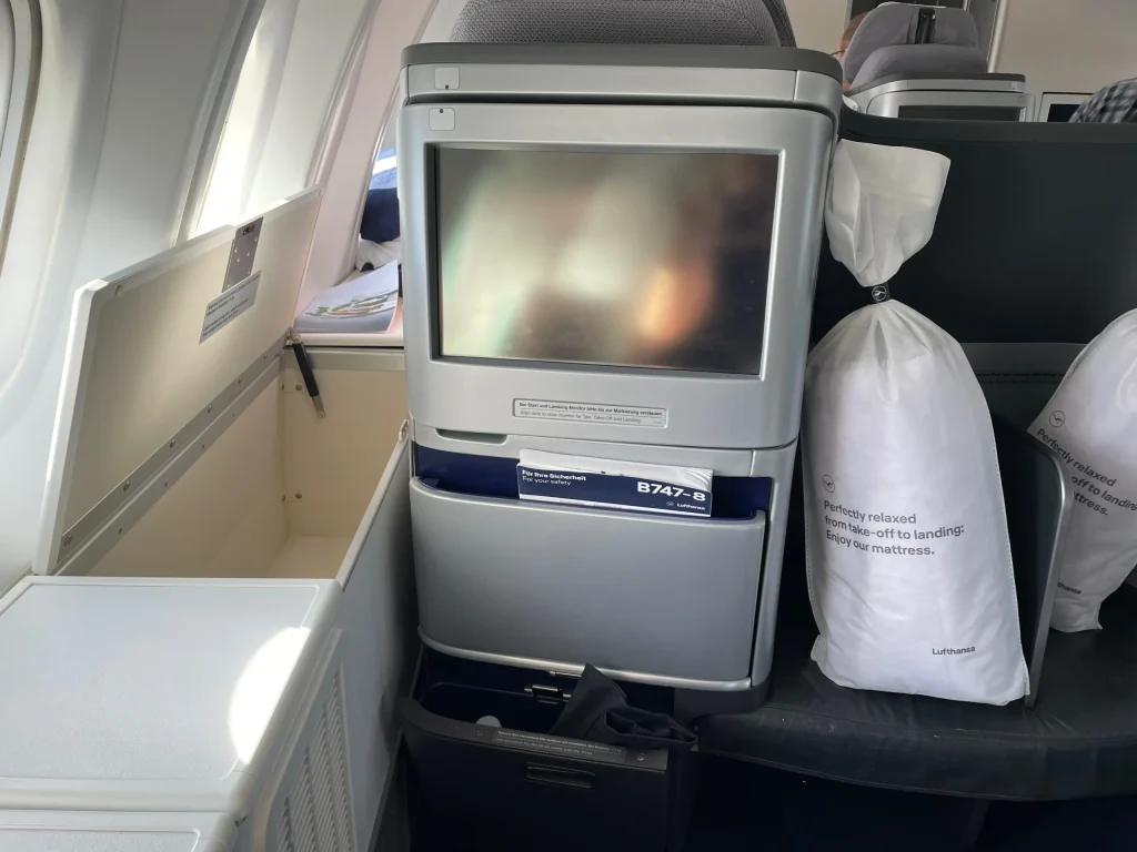 Lufthansa Buenos Aires To Frankfurt Business Class Review (2023) LH511