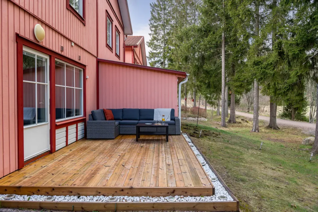 Large Family Home in Uppsala with Built-in Studio and Conference room (17)