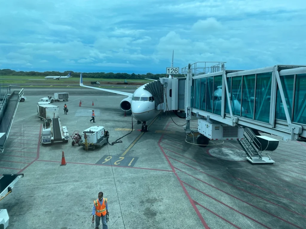 Copa 737-800 Business Class in 2023: Boarding
