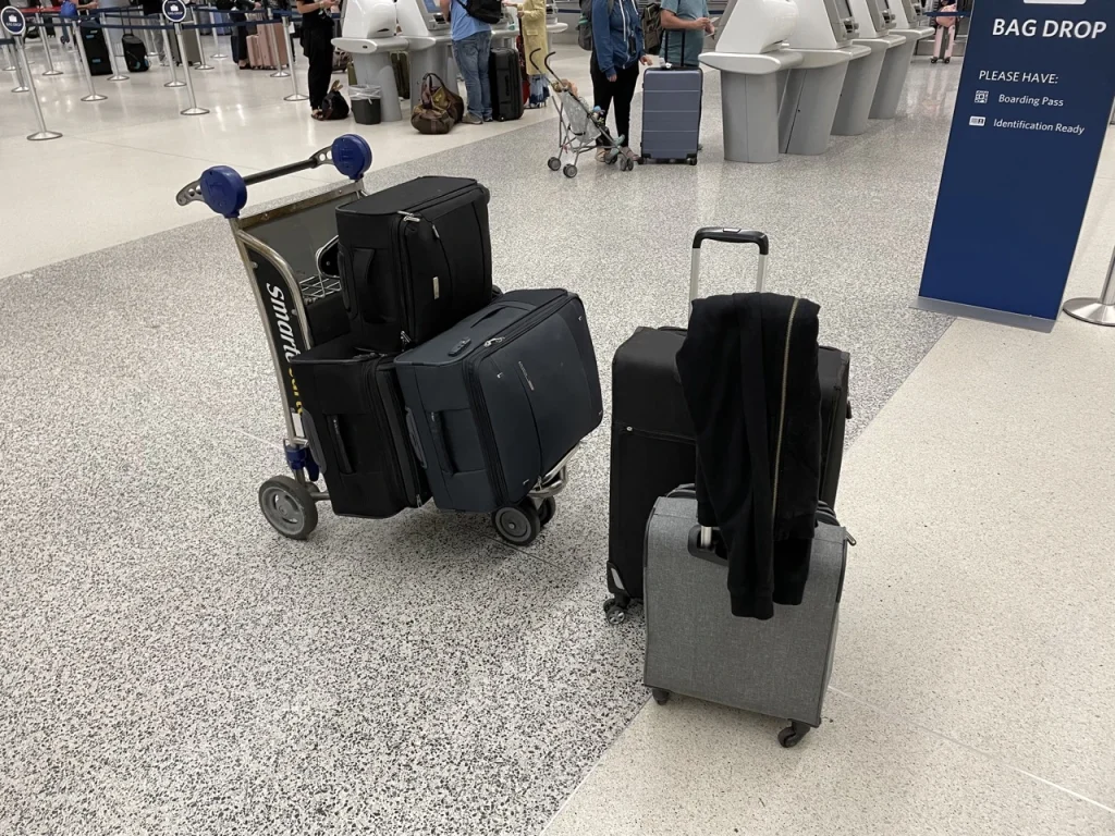 Delta Check-in Desks Miami Airport
