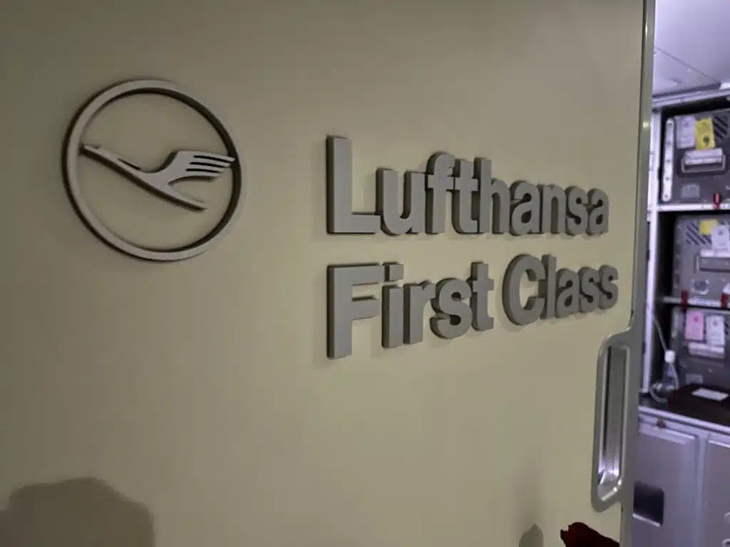 Lufthansa 747-8 First Class in 2023 - Galley 3