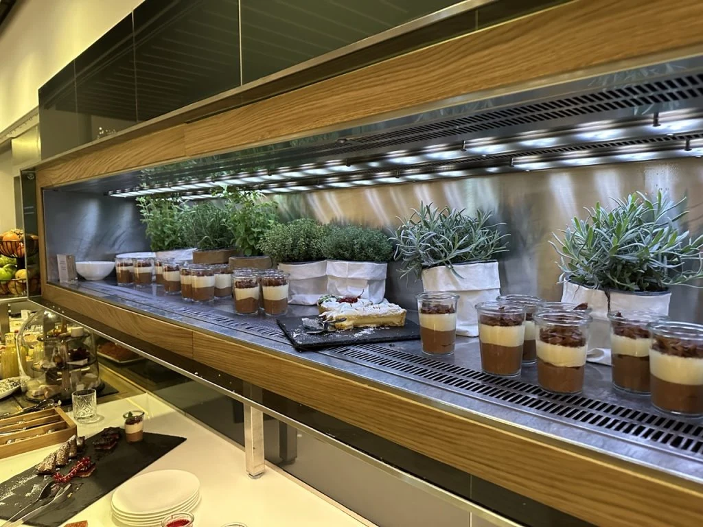 Lufthansa First Class Terminal 15