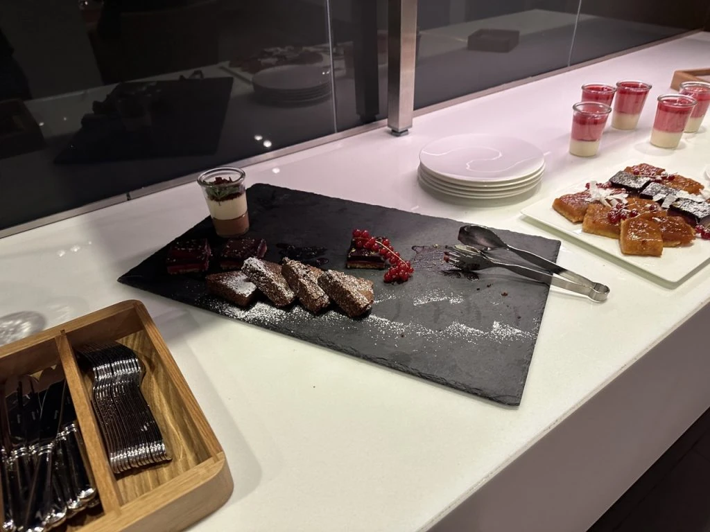 Lufthansa First Class Terminal 18