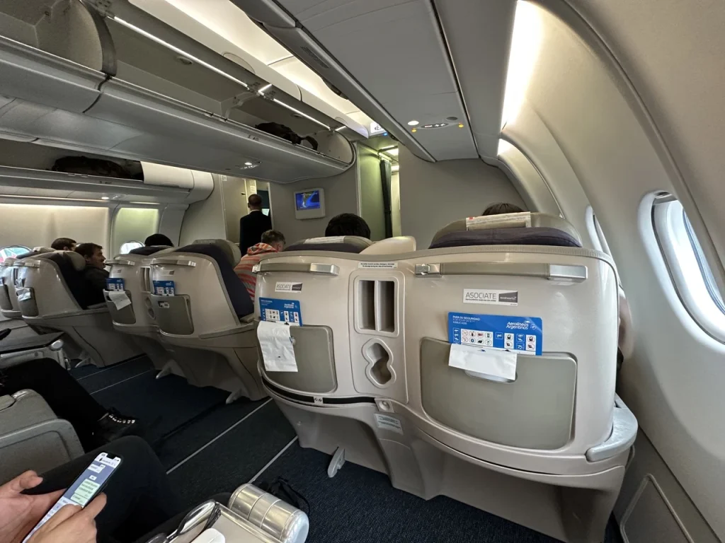 Aerolineas Argentinas A330-200 Business Class Cabin