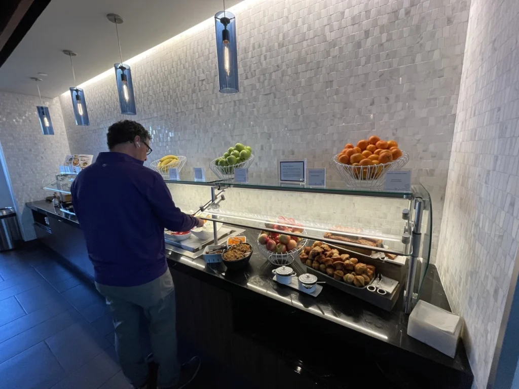American Express Centurion Lounge Philadelphia (2023) - Buffet