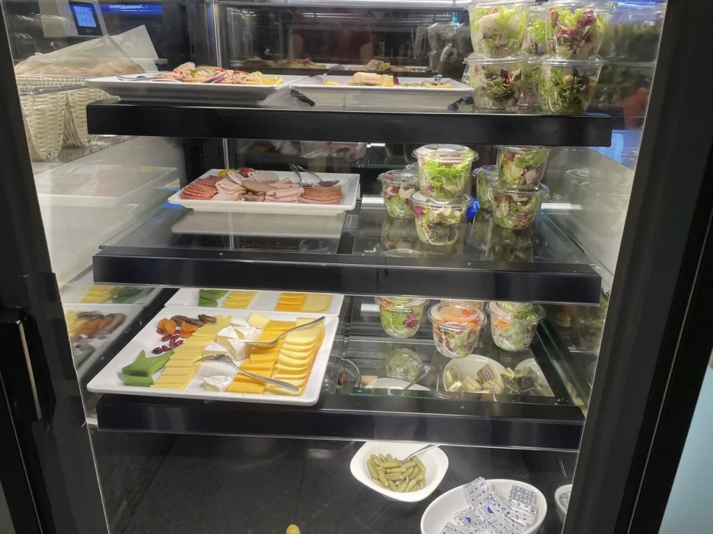LOT Business Class Lounge WAW Polonez