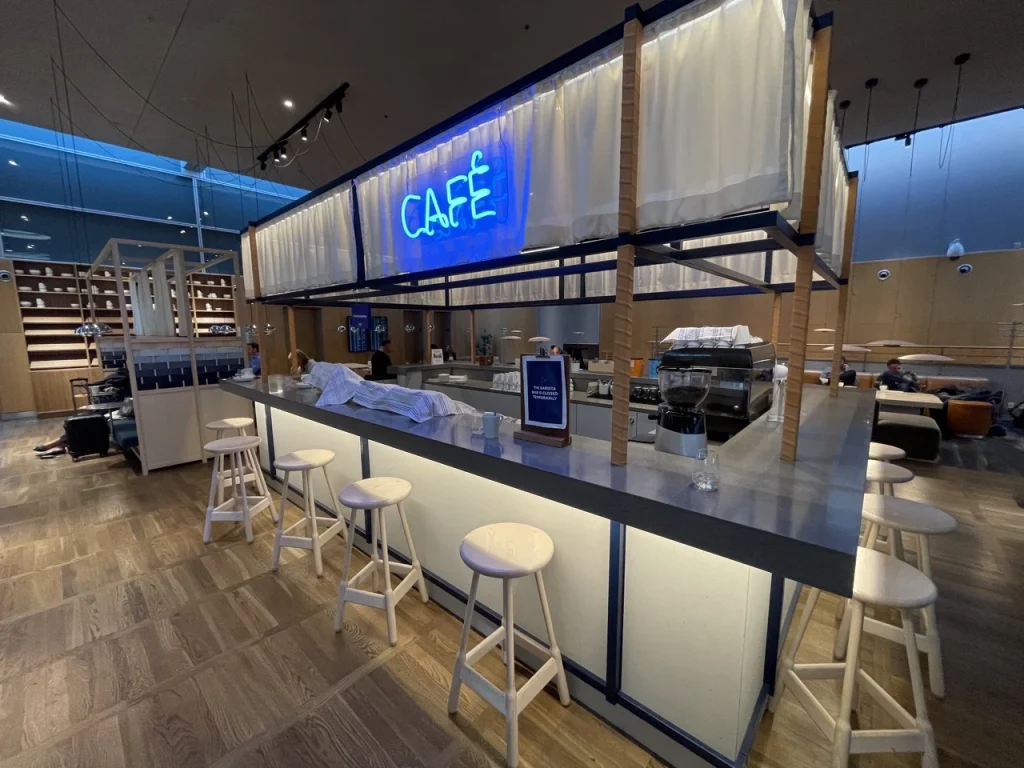 SAS Gold Lounge at Copenhagen Kastrup (2023)