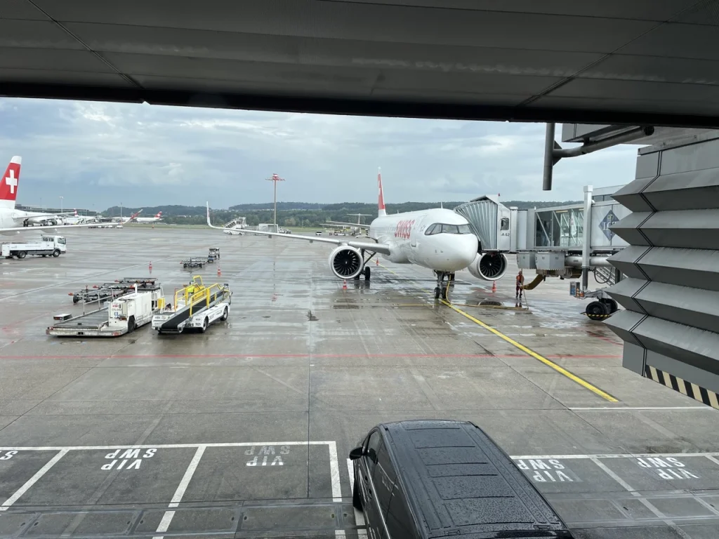 Swiss A320neo Business Class At Zurich