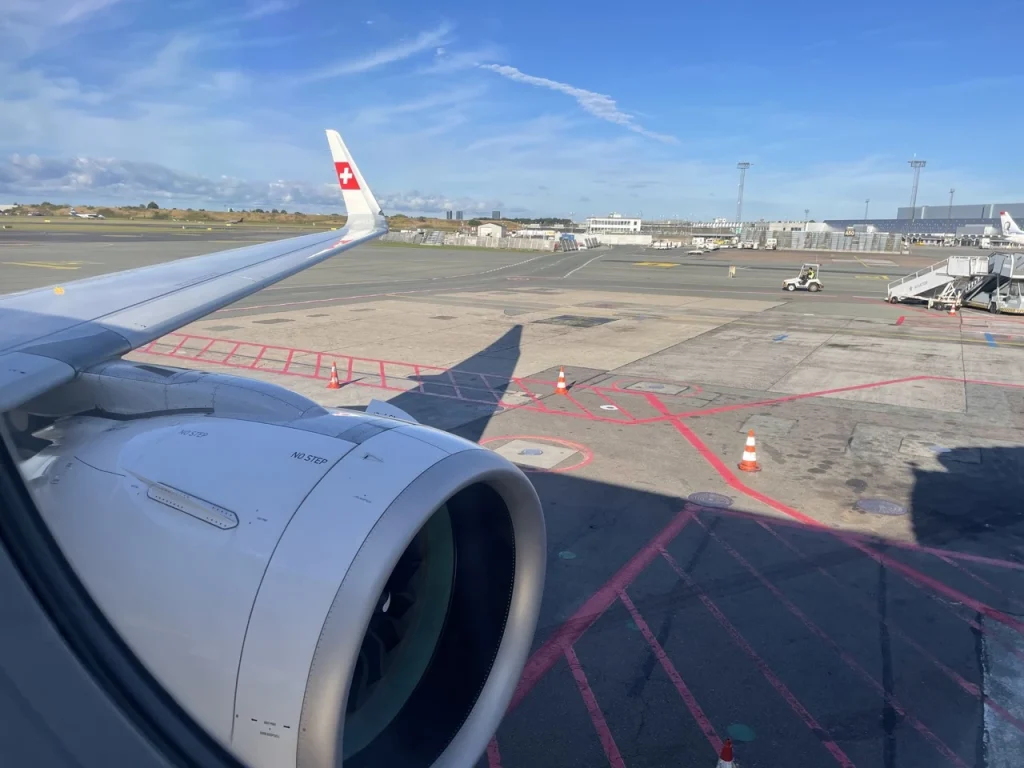 Swiss A320neo Business Class Wing View