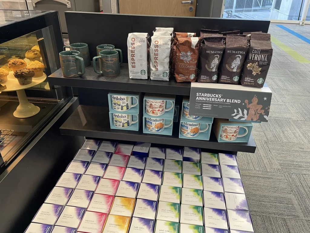 Starbucks Aeroparque Buenos Aires (2023)
