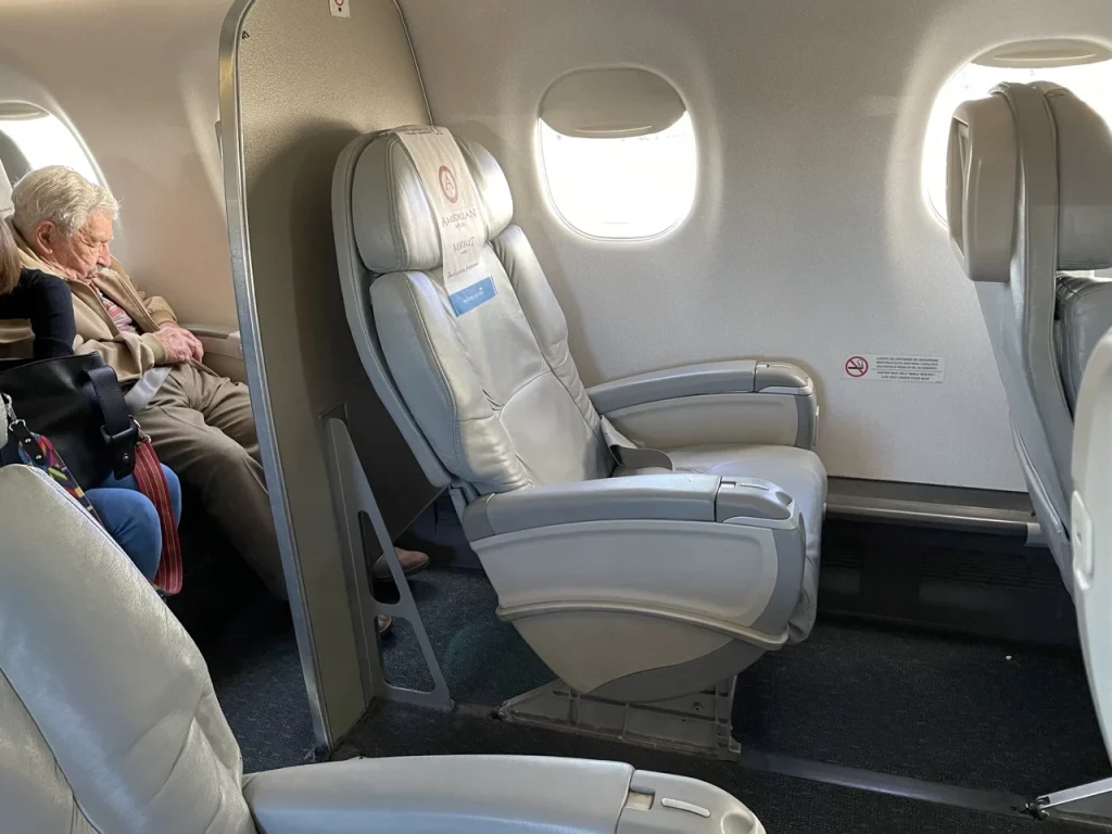 Aerolíneas Argentinas E190 Club Economy Cabin (Premium Economy) - 2023