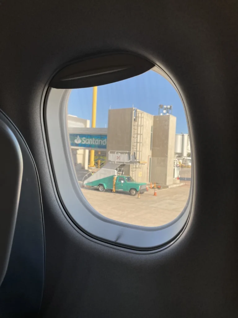 Aerolíneas Argentinas E190 Club Economy Cabin (Premium Economy) - 2023