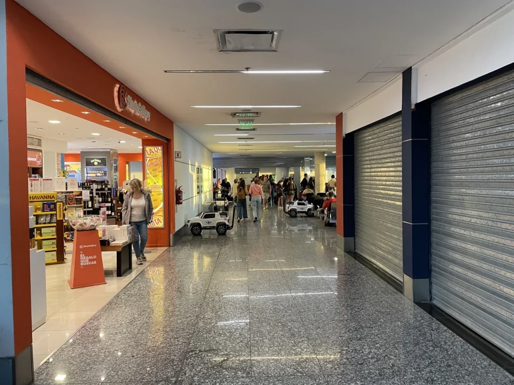 Córdoba Airport (COR) Terminal 2023