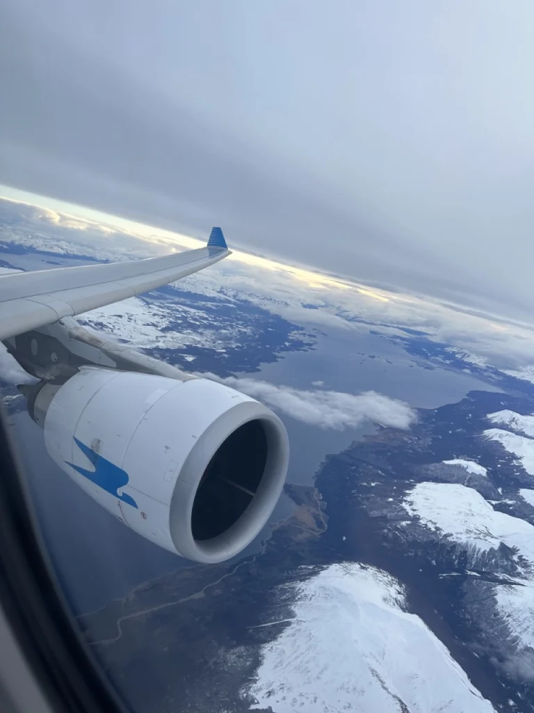 Aerolíneas Argentinas A330-200 Old Business Class Cabin (LV-FVH)